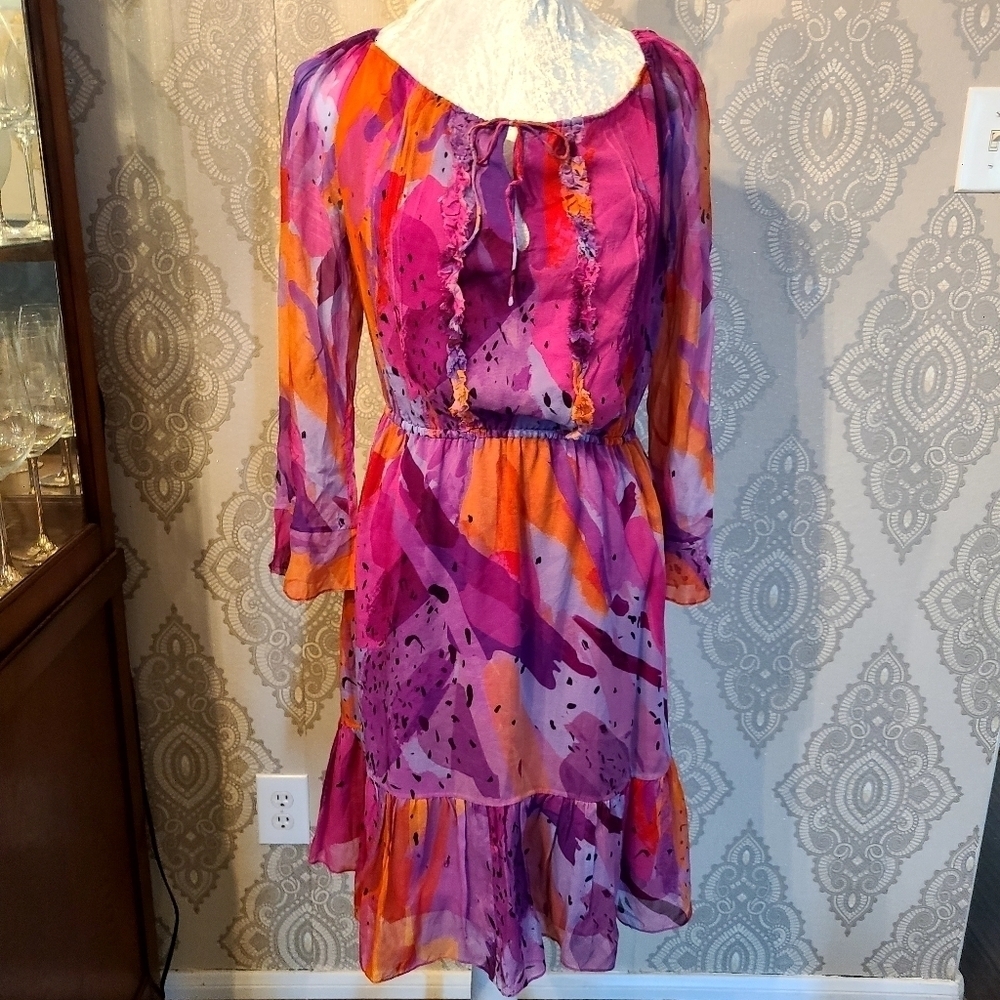 💗💗💗 💯 Silk DVF Dress 👗 - Picture 2 of 12